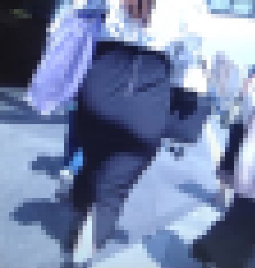 超スーパードデカ美爆尻激カワ美女がタイトスカートパンパンにモッコリさせて歩く姿がエロ過ぎる　サンプル画像1