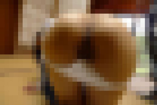 ◆素人投稿動画 黒髪ショートの可愛い女子大生さんに大量に精子を飲ませてあげました 【Part.06:鼻フックでブタ鼻にさせて集団 サンプル画像2