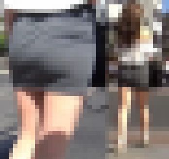 【フルHD】パンツラインのタイトミニ美尻　サンプル画像1