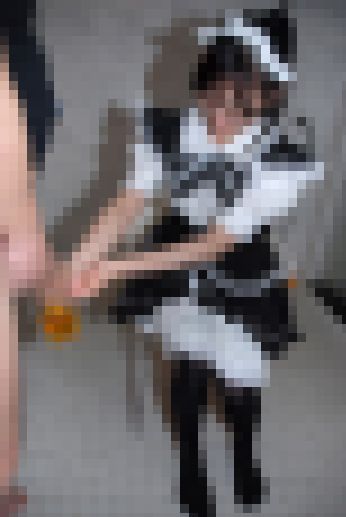 【セット販売】【お買い得】トータル120分◆本編目線無し ◆お〇っこも精子もごくごく飲んじゃうメイドさん！part1～part1　サンプル画像3