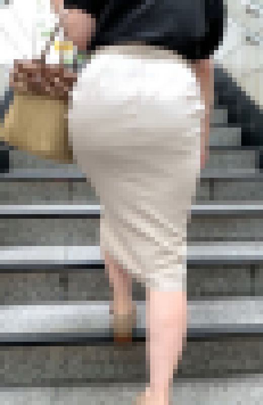 【再販】セクシー熟女の豊満なお尻が美しい。大きいお尻こそにある美学がまさにここに！と思わせる女性の登場。【8】　サンプル画像2