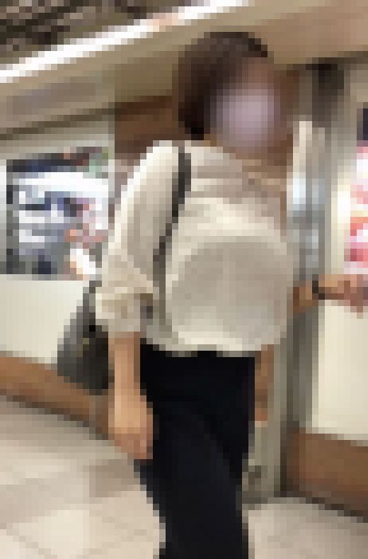 【盗撮風】着衣巨乳vol,3　サンプル画像1