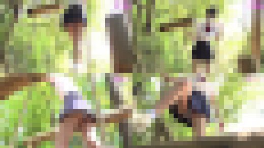 制服アスレチック女子.高●生（1）縞々パンティーをパンチラしながら運動編　サンプル画像3