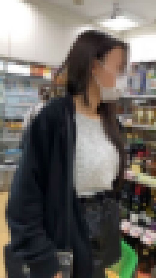 お買い物中の眺め49　サンプル画像2