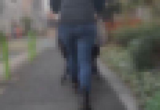 ガチセレブママの柔らかエロ美巨尻！パッツン＋ムニュ感たっぷりのスケベ尻で男を誘惑！下品なスキニーデニム 奥様編　サンプル画像1