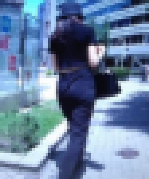 超ハイスペック美人お姉さんがピタパン履いてクビレたウエスト見せつけて歩いてるよ サンプル画像1