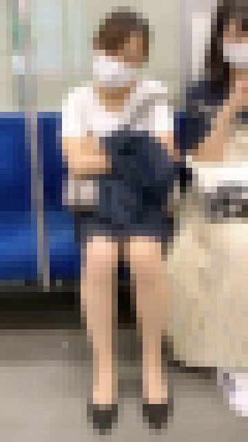 スヤスヤ姿が可愛い清潔感がある美人OLさん（前編）　サンプル画像2