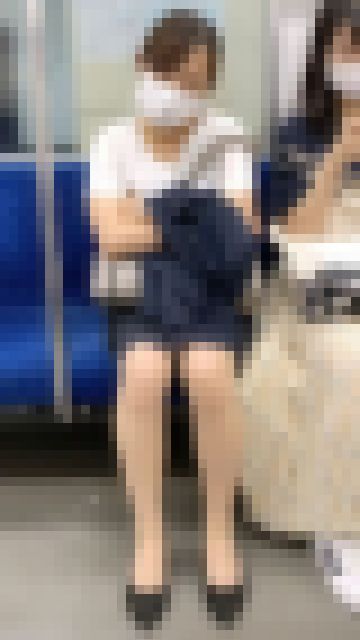 スヤスヤ姿が可愛い清潔感がある美人OLさん（前編）　サンプル画像3
