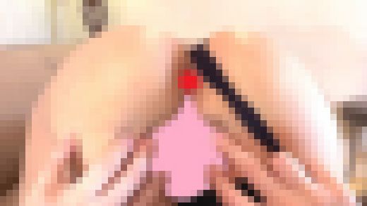 【初】【トレンチコート★パンツOL】【エロ感度◎】【高身長】【生フェラ】パンスト美女の足指を舐めつくす！みか27才169cm前編　サンプル画像2