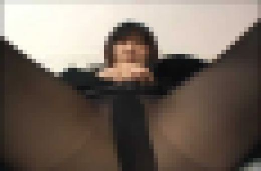 タイツに包まれたその綺麗な脚を味わい尽くす!もちろんタイツは脱がさずにフィニッシュです!Erikaの場合 Part 4 サンプル画像1