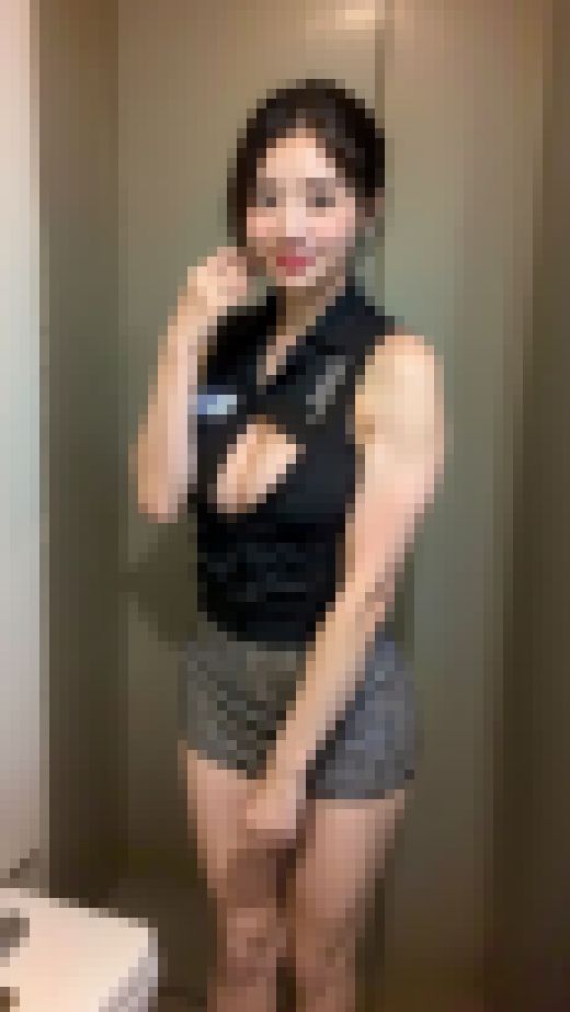 【30代】爆乳人妻の誘惑!ムチムチCA制服試着で上昇気流へ サンプル画像2