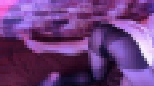 ヤバいアングルで黒いパンスト越しのマンスジが! サンプル画像1
