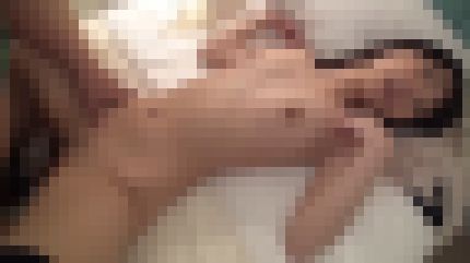 色白清楚の19歳女子大生が巨根で膣奥を突かれる快感に朦朧となる サンプル画像3