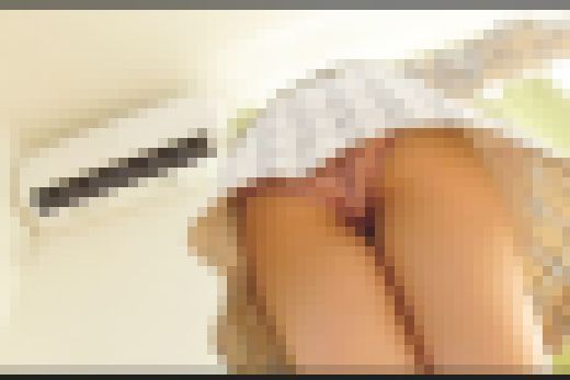 日常のパンチラ(カーテン取り付け編) サンプル画像3