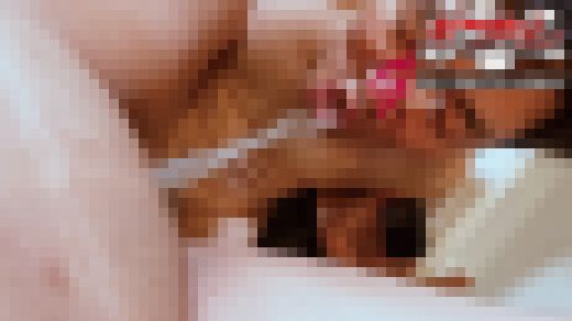 痴女ちんこドラマーアム急遽撮影！お漏らし寸前の大量聖水をＭ男飲尿　サンプル画像2