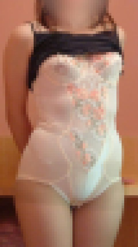 [901t]　奥さんの生着下着[ボディスーツ]　サンプル画像3