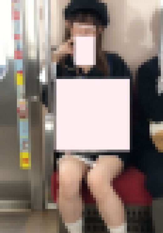 超美脚エロミニスカ美女　サンプル画像1