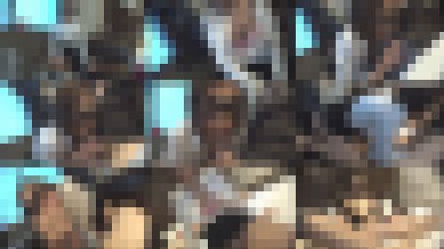 旦那の浮気の腹いせに即尺した他人棒で突き込まれるスレンダー妻 サンプル画像1