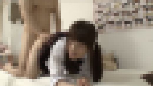 【素人】ツインテール剛毛女子と腹上ぶっかけセックス　サンプル画像2