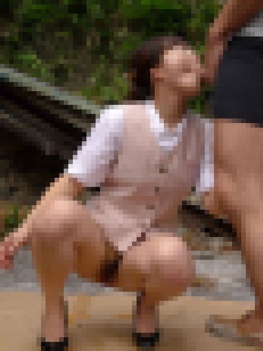 ◆素人投稿動画 フルハイビジョン(FHD)高画質 千葉県のOLさんはどこでも裸になっちゃう見せたがりの露出女です 【Part.0 サンプル画像2