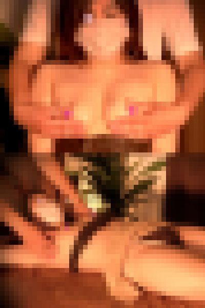 【バストマッサージ】美巨乳Eカップのギャル系ママにセクハラ施術!!【エステ】 サンプル画像3