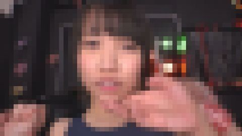 スク水の似合う低身長のカワイイ子を鬼畜男3人が玩具でガン攻め! サンプル画像2