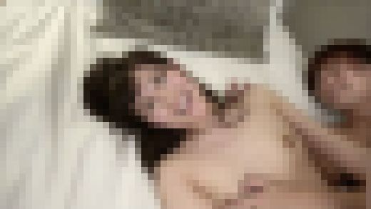 【素人】スレンダーギャルと玩具プレイを楽しんで顔射セックス サンプル画像1