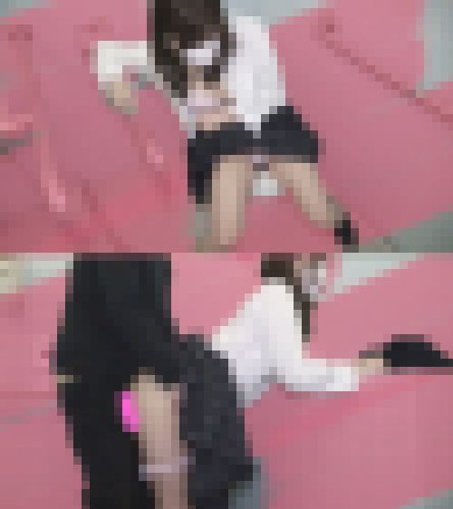 可愛い顔して巨乳ちゃんのJ〇がローター責め＆潮吹きｗトイレに連れ込みイラマ＆生中で無事種付け完了ｗ　サンプル画像3