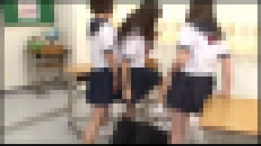 【フリーダム】女子校の、男性教師がキ○タマを潰される！ #007 NFDM-472-07　サンプル画像1