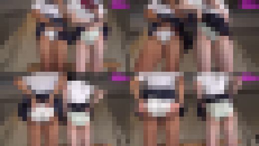 夏服超ミニ制服スカート女子2人がノーガードパンチラ!(1)2人揃ってクイコミ直しで、パンツも尻も丸見え サンプル画像1