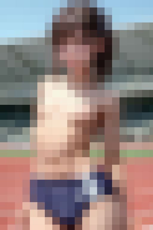 マル秘！？女子陸上部の着衣と裸体　サンプル画像1