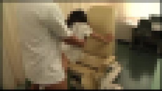 【S-EYE】変態産婦人科医が流出させた猥褻映像 #001 SPYE-200-01　サンプル画像2