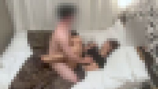 【後編】18歳Fカップ淫乱超絶美●女とおもちゃプレイ！ローター散歩に電マでイカせまくりと至れり尽くせり！ワンちゃん物語その２　サンプル画像1