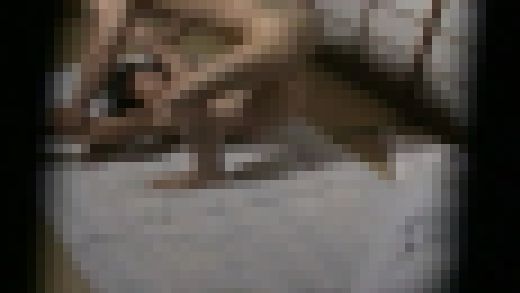 温泉宿　盗撮マニアたちの罠にハメられ寝とられる人妻！File.1　サンプル画像3