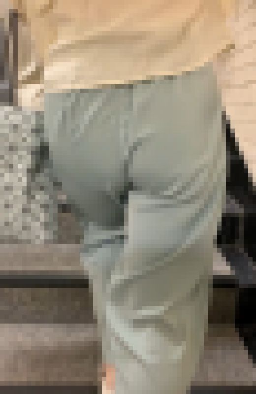 【OLシリーズ】テーパードパンツが似合うOL二人の強調されたお尻【35】　サンプル画像3