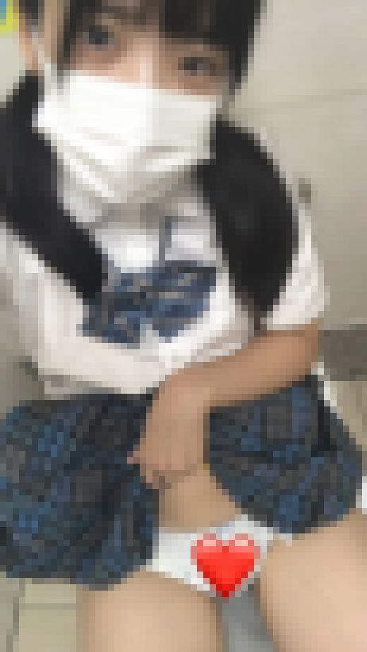女子学生盗撮日記96 初登場!!青チェックアイドル風激カワツインテ童顔J系を電車内とトイレ内で盗撮【※完全主観18分超撮影】 サンプル画像3