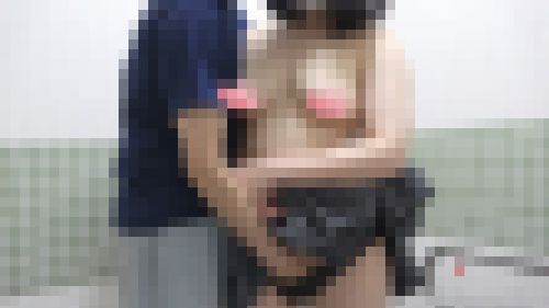 【半額セール!11/18まで】夏盛り女子○生【47】柔らかいオッパイを弄び~w真面目そうに見えてフェラがお上手で最後は口内発射w サンプル画像2