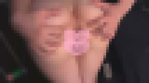 真夜中の悪戯！美女を野外で羞恥玩具漬け　サンプル画像1