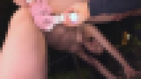 真夜中の悪戯！美女を野外で羞恥玩具漬け　サンプル画像2