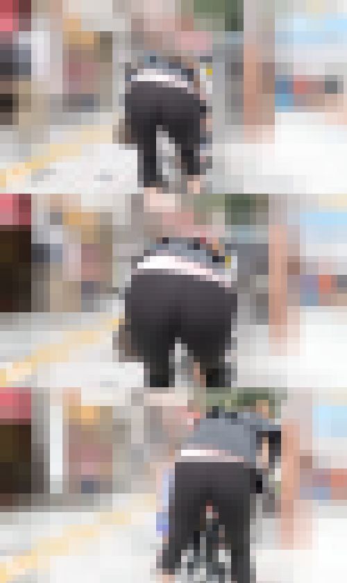 【FHD高画質】 ランチ時の突き出し黒ヨガパン サンプル画像2