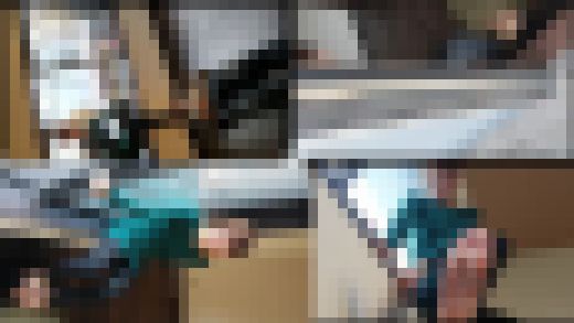 窓のそばで気付かれないように密かにみくちゃんに素足で顔面踏まれるM男VOL２最終章　サンプル画像3