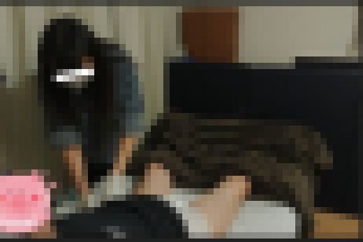 19歳看護学生はじめての陰部洗浄　サンプル画像1