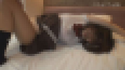 こちょこちょ族　発掘！令和の怪物超敏感激走娘の逆襲　まりな　24歳　制服編　その2　サンプル画像1