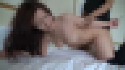 パイパン巨乳のエロい体をした21歳フリーターがアソコをビショ濡れにして快感に顔を歪める　サンプル画像3