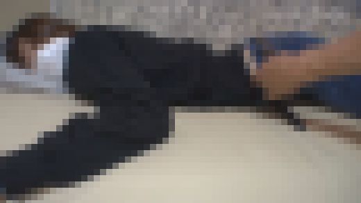 こちょこちょ族 令和版 イマドキ無理無理こそばい関西娘 みき 19歳 ジーンズ編 その2 サンプル画像2