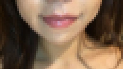 【口,唇,舌,のどちんこ,フェチ】モデルさんの口を奥までクローズアップ撮影　のどちんこが小さい！！　サンプル画像1