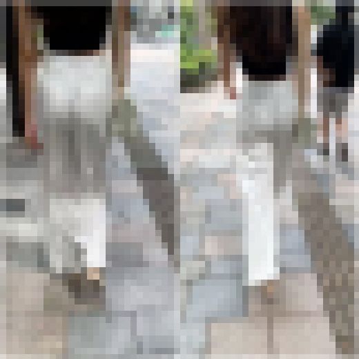 「炸裂するプリ尻!抜群のスタイルのお姉さん達(2名)」 サンプル画像3