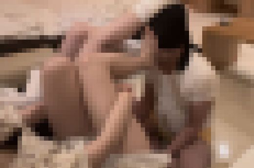 素人S女2人組『顔面踏みつけの刑』　サンプル画像2