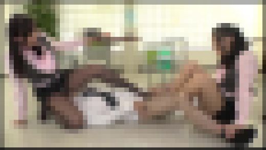 【フリーダム】ブチギレたOLが色々なパンストで脚責め #001 NFDM-487-01 サンプル画像3
