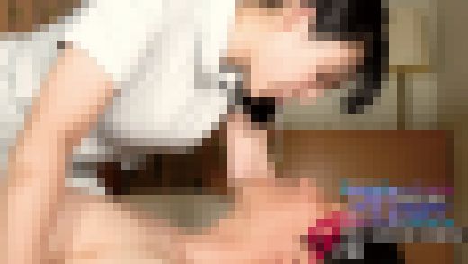 ドS看護師長・横山夏希ベロ＆唾液臭が充満！鼻フェラ顔舐め唾飲ませ　サンプル画像2